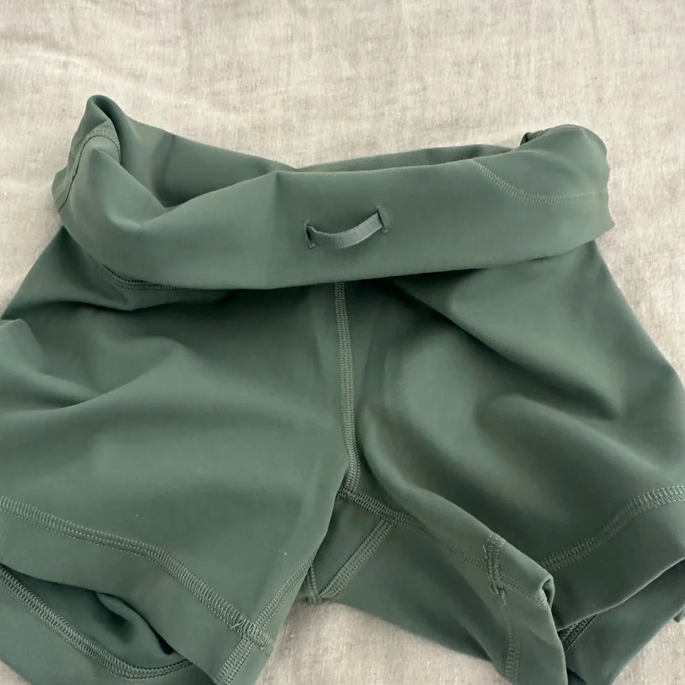 Lululemon Athletica Green Athletic Set - Picture 6 of 6